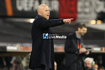 2024-02-15 - Coach Arne Slot of Feyenoord during the UEFA Europe League, Play-off 1st leg football match between Feyenoord and AS Roma on February 15, 2024 at Stadion Feijenoord in Rotterdam, Netherlands - FOOTBALL - EUROPA LEAGUE - FEYENOORD V ROMA - UEFA EUROPA LEAGUE - SOCCER