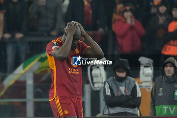 2024-02-22 - Romelu Lukaku (AS Roma); disappointment after the penalty kick during the UEFA Europa League 2023-2024 football match between AS Roma and Feyenoord at the Olympic Stadium in Rome on February 22, 2024. - AS ROMA VS FEYENOORD - UEFA EUROPA LEAGUE - SOCCER