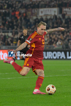 2024-02-22 - Rick Karsdorp (AS Roma);  during the UEFA Europa League 2023-2024 football match between AS Roma and Feyenoord at the Olympic Stadium in Rome on February 22, 2024. - AS ROMA VS FEYENOORD - UEFA EUROPA LEAGUE - SOCCER
