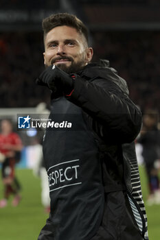 2024-02-22 - Olivier Giroud of AC Milan salutes the supporters following the UEFA Europa League, Play-off 2nd leg football match between Stade Rennais (Rennes) and AC Milan on February 22, 2024 at Roazhon Park in Rennes, France - FOOTBALL - EUROPA LEAGUE - RENNES V MILAN - UEFA EUROPA LEAGUE - SOCCER