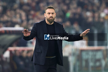 2024-02-22 - Daniele De Rossi head coach of Roma gestures during the UEFA Europa League, Play-off, 2nd leg football match between AS Roma and Feyenoord on February 22, 2024 at Stadio Olimpico in Rome, Italy - FOOTBALL - EUROPA LEAGUE - ROMA V FEYENOORD - UEFA EUROPA LEAGUE - SOCCER