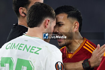 2024-02-22 - Leandro Paredes of Roma argues with Santiago Gimenez of Feyenoord during the UEFA Europa League, Play-off, 2nd leg football match between AS Roma and Feyenoord on February 22, 2024 at Stadio Olimpico in Rome, Italy - FOOTBALL - EUROPA LEAGUE - ROMA V FEYENOORD - UEFA EUROPA LEAGUE - SOCCER