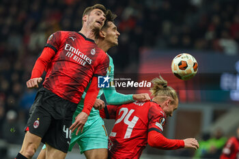 2024-03-07 - Mojmir Chytil of SK Slavia Praha seen in action with Matteo Gabbia of AC Milan during UEFA Europa League 2023/24 Round of 16 - 1st  leg football match between AC Milan and SK Slavia Praha at San Siro Stadium, Milan, Italy on March 07, 2024 - MILAN VS SLAVIA PRAHA - UEFA EUROPA LEAGUE - SOCCER