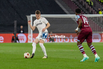 2024-03-14 - SC Freiburg defender Matthias Ginter during the UEFA Europa League, Round of 16, 2nd leg football match between West Ham United and SC Freiburg on 14 March 2024 at the London Stadium in London, England - FOOTBALL - EUROPA LEAGUE - WEST HAM V FREIBURG - UEFA EUROPA LEAGUE - SOCCER