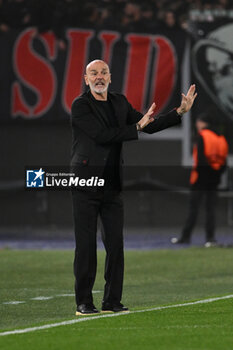 2024-04-18 - Stefano Pioli of A.C. Milan during the UEFA Europa League Quarter-final second Leg match, between A.S. Roma vs A.C. Milan at the Olympic Stadium on April 18, 2024 in Rome, Italy. - AS ROMA VS AC MILAN - UEFA EUROPA LEAGUE - SOCCER