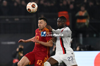 2024-04-18 - Stephan El Shaarawy of A.S. Roma and Fikayo Tomori of A.C. Milan during the UEFA Europa League Quarter-final second Leg match, between A.S. Roma vs A.C. Milan at the Olympic Stadium on April 18, 2024 in Rome, Italy. - AS ROMA VS AC MILAN - UEFA EUROPA LEAGUE - SOCCER