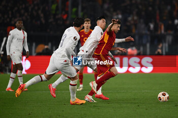 2024-04-18 - Stephan El Shaarawy of A.S. Roma and Tijjani Reijnders of A.C. Milan during the UEFA Europa League Quarter-final second Leg match, between A.S. Roma vs A.C. Milan at the Olympic Stadium on April 18, 2024 in Rome, Italy. - AS ROMA VS AC MILAN - UEFA EUROPA LEAGUE - SOCCER
