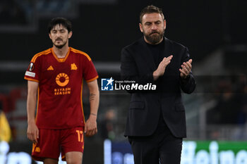 2024-05-02 - Daniele De Rossi of A.S. Roma during the UEFA Europa League semi-final first Leg match, between A.S. Roma vs Bayer Leverkusen at the Olympic Stadium on 2 May, 2024 in Rome, Italy. - AS ROMA VS BAYER 04 LEVERKUSEN - UEFA EUROPA LEAGUE - SOCCER