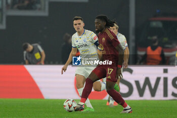 2024-10-24 - Roma’s Manu Kone’ during the UEFA Europa League 2024-2025  football match between AS Roma and FC Dynamo Kyiv at the Olympic Stadium in Rome on October 24, 2024. - AS ROMA VS FC DYNAMO KYIV - UEFA EUROPA LEAGUE - SOCCER