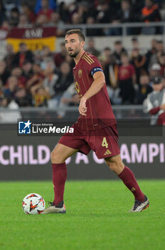 2024-10-24 - Roma’s Bryan Cristante during the UEFA Europa League 2024-2025  football match between AS Roma and FC Dynamo Kyiv at the Olympic Stadium in Rome on October 24, 2024. - AS ROMA VS FC DYNAMO KYIV - UEFA EUROPA LEAGUE - SOCCER