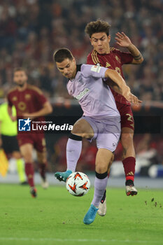 2024-09-26 - Rome, Italy 26.9.2024: R.De Galarreta of Athletic Bilbao, Paulo Dybala of Roma during the UEFA Europa League 2024-2025 day 1, football match between AS Roma vs Athletic Club Bilbao at Olympic Stadium in Rome. - AS ROMA VS ATHLETIC BILBAO - UEFA EUROPA LEAGUE - SOCCER