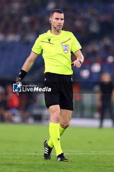 2024-09-26 - Rome, Italy 26.9.2024: referee Kabakov during the UEFA Europa League 2024-2025 day 1, football match between AS Roma vs Athletic Club Bilbao at Olympic Stadium in Rome. - AS ROMA VS ATHLETIC BILBAO - UEFA EUROPA LEAGUE - SOCCER