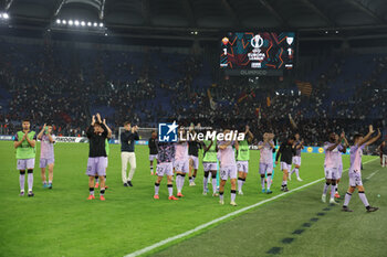 2024-09-26 - Rome, Italy 26.9.2024: Athletic Club players greets fans at end UEFA Europa League 2024-2025 day 1, football match between AS Roma vs Athletic Club Bilbao at Olympic Stadium in Rome. - AS ROMA VS ATHLETIC BILBAO - UEFA EUROPA LEAGUE - SOCCER