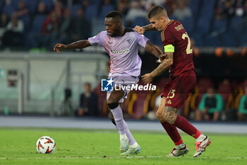 2024-09-26 - Rome, Italy 26.9.2024: Williams of Athletic Bilbao, Gianluca Mancini of Roma during the UEFA Europa League 2024-2025 day 1, football match between AS Roma vs Athletic Club Bilbao at Olympic Stadium in Rome. - AS ROMA VS ATHLETIC BILBAO - UEFA EUROPA LEAGUE - SOCCER