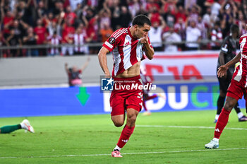 2024-10-03 - 32 Santiago Hezze of Olympiacos FC celebrates a goal during the Europa League, Matchday 2 match between Olympiacos FC and SC Braga at Georgios Karaiskakis Stadium on October 3, 2024, in Piraeus, Greece. - OLYMPIACOS FC VS SC BRAGA - UEFA EUROPA LEAGUE - SOCCER