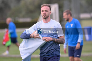 2024-10-02 - Lazio’s Manuel Lazzari during the UEFA Europa League 2024/25 League Phase MD2 training session at the Formello sport centre on October 02, 2024 in Rome, Italy.  Sport - Soccer  - LAZIO CALCIO - PRESS CONFERENCE - UEFA EUROPA LEAGUE - SOCCER