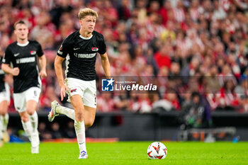 2024-10-03 - Sven Mijnans of AZ Alkmaar during the UEFA Europa League, League Phase, Matchday 2 football match between Athletic Club and AZ Alkmaar on October 3, 2024 at Estadio de San Mamés in Bilbao, Spain - FOOTBALL - EUROPA LEAGUE - ATHLETIC CLUB V AZ ALKMAAR - UEFA EUROPA LEAGUE - SOCCER