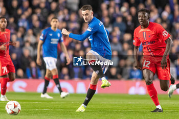 2024-10-24 - Tom Lawrence of Rangers during the UEFA Europa League, League phase, Matchday 3 football match between Rangers and Steaua Bucharest on 24 October 2024 at Ibrox in Glasgow, Scotland - FOOTBALL - EUROPA LEAGUE - RANGERS V FCSB - UEFA EUROPA LEAGUE - SOCCER