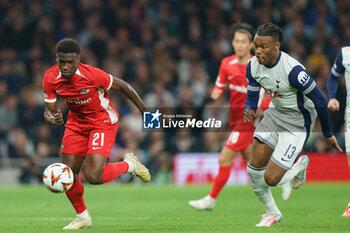 2024-10-24 - Ernest Poku of AZ Alkmaar and Destiny Udogie of Tottenham Hotspur during the UEFA Europa League, League phase, Matchday 3 football match between Tottenham Hotspur and AZ Alkmaar on 24 October 2024 at the Tottenham Hotspur Stadium in London, England - FOOTBALL - EUROPA LEAGUE - TOTTENHAM V AZ ALKMAAR - UEFA EUROPA LEAGUE - SOCCER