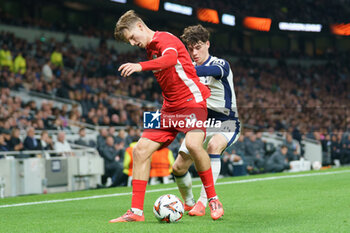 2024-10-24 - David Moller Wolfe of AZ Alkmaar and Archie Gray of Tottenham Hotspur during the UEFA Europa League, League phase, Matchday 3 football match between Tottenham Hotspur and AZ Alkmaar on 24 October 2024 at the Tottenham Hotspur Stadium in London, England - FOOTBALL - EUROPA LEAGUE - TOTTENHAM V AZ ALKMAAR - UEFA EUROPA LEAGUE - SOCCER