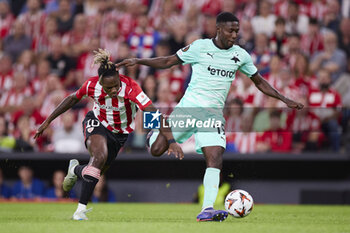 2024-10-24 - Nico Williams of Athletic Club and Oscar Murphy Dorley of SK Slavia Praha during the UEFA Europa League, League phase, Matchday 3 football match between Athletic Club and SK Slavia Praha on October 24, 2024 at San Mames in Bilbao, Spain - FOOTBALL - EUROPA LEAGUE - ATHLETIC CLUB V SLAVIA PRAHA - UEFA EUROPA LEAGUE - SOCCER