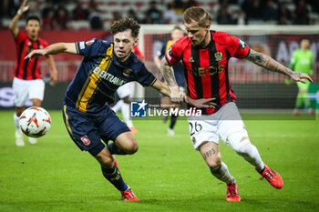 2024-11-07 - Mitchell VAN BERGEN of FC Twente and Melvin BARB of Nice during the UEFA Europa League, League Phase MD4 football match between OGC Nice and FC Twente on 7 November 2024 at Allianz Riviera in Nice, France - FOOTBALL - EUROPA LEAGUE - NICE V TWENTE - UEFA EUROPA LEAGUE - SOCCER