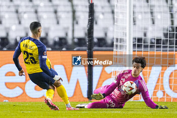 2024-11-07 - Anan Khalaili of Union Saint-Gilloise and Mile Svilar of AS Roma during the UEFA Europa League, League Phase, MD4 football match between Royale Union Saint-Gilloise and AS Roma on November 7, 2024 at King Baudouin Stadium in Brussels, Belgium - FOOTBALL - EUROPA LEAGUE - UNION SAINT GILLOISE V ROMA - UEFA EUROPA LEAGUE - SOCCER