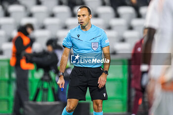 2024-11-07 - Referee Jerome Brisard during the UEFA Europa League, League Phase, MD4 football match between Royale Union Saint-Gilloise and AS Roma on November 7, 2024 at King Baudouin Stadium in Brussels, Belgium - FOOTBALL - EUROPA LEAGUE - UNION SAINT GILLOISE V ROMA - UEFA EUROPA LEAGUE - SOCCER