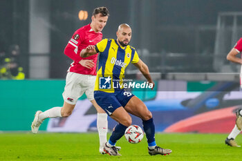 2024-11-07 - Sofyan Amrabat of Fenerbahce during the UEFA Europa League, League Phase, MD4 football match between AZ Alkmaar and Fenerbahce on November 7, 2024 at AFAS Stadion in Alkmaar, Netherlands - FOOTBALL - EUROPA LEAGUE - AZ ALKMAAR V FENERBAHCE - UEFA EUROPA LEAGUE - SOCCER