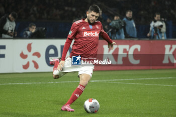 2024-02-07 - Julien Le Cardinal of Brest during the French Cup, round of 16 football match between Paris Saint-Germain (PSG) and Stade Brestois 29 (Brest) on February 7, 2024 at Parc des Princes stadium in Paris, France - FOOTBALL - FRENCH CUP - PARIS SG V BREST - FRENCH CUP - SOCCER