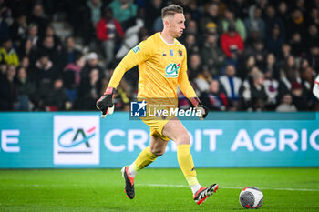 2024-03-13 - Marcin BULKA of Nice during the French Cup, Quarter-final football match between Paris Saint-Germain and OGC Nice on March 13, 2024 at Parc des Princes stadium in Paris, France - FOOTBALL - FRENCH CUP - PARIS SG V NICE - FRENCH CUP - SOCCER