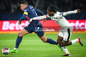 2024-03-13 - Kylian MBAPPE of PSG and Jordan LOTOMBA of Nice during the French Cup, Quarter-final football match between Paris Saint-Germain and OGC Nice on March 13, 2024 at Parc des Princes stadium in Paris, France - FOOTBALL - FRENCH CUP - PARIS SG V NICE - FRENCH CUP - SOCCER