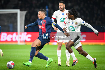 2024-03-13 - Kylian MBAPPE of PSG, Gaetan LABORDE of Nice and Jordan LOTOMBA of Nice during the French Cup, Quarter-final football match between Paris Saint-Germain and OGC Nice on March 13, 2024 at Parc des Princes stadium in Paris, France - FOOTBALL - FRENCH CUP - PARIS SG V NICE - FRENCH CUP - SOCCER