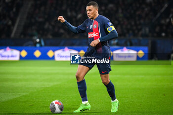 2024-03-13 - Kylian MBAPPE of PSG during the French Cup, Quarter-final football match between Paris Saint-Germain and OGC Nice on March 13, 2024 at Parc des Princes stadium in Paris, France - FOOTBALL - FRENCH CUP - PARIS SG V NICE - FRENCH CUP - SOCCER