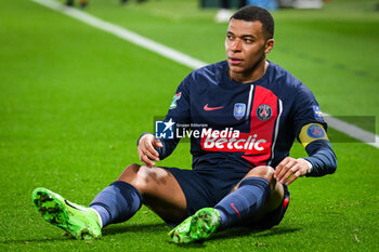 2024-03-13 - Kylian MBAPPE of PSG during the French Cup, Quarter-final football match between Paris Saint-Germain and OGC Nice on March 13, 2024 at Parc des Princes stadium in Paris, France - FOOTBALL - FRENCH CUP - PARIS SG V NICE - FRENCH CUP - SOCCER