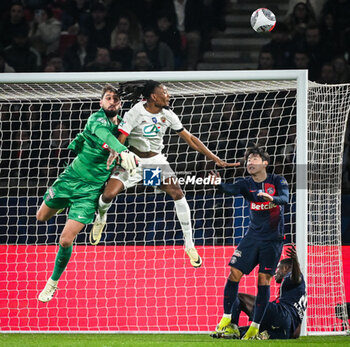 2024-03-13 - Gianluigi DONNARUMMA of PSG, Khephren THURAM of Nice and Lee KANG-IN of PSG during the French Cup, Quarter-final football match between Paris Saint-Germain and OGC Nice on March 13, 2024 at Parc des Princes stadium in Paris, France - FOOTBALL - FRENCH CUP - PARIS SG V NICE - FRENCH CUP - SOCCER