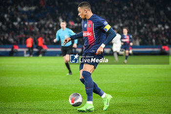 2024-03-13 - Kylian MBAPPE of PSG during the French Cup, Quarter-final football match between Paris Saint-Germain and OGC Nice on March 13, 2024 at Parc des Princes stadium in Paris, France - FOOTBALL - FRENCH CUP - PARIS SG V NICE - FRENCH CUP - SOCCER