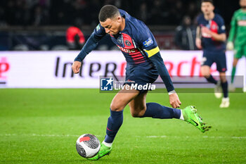 2024-03-13 - Kylian MBAPPE of PSG during the French Cup, Quarter-final football match between Paris Saint-Germain and OGC Nice on March 13, 2024 at Parc des Princes stadium in Paris, France - FOOTBALL - FRENCH CUP - PARIS SG V NICE - FRENCH CUP - SOCCER