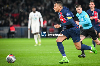 2024-03-13 - Kylian MBAPPE of PSG during the French Cup, Quarter-final football match between Paris Saint-Germain and OGC Nice on March 13, 2024 at Parc des Princes stadium in Paris, France - FOOTBALL - FRENCH CUP - PARIS SG V NICE - FRENCH CUP - SOCCER