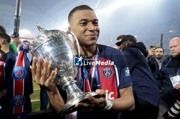 2024-05-25 - Kylian Mbappe of PSG celebrates the victory following the French Cup Final football match between Olympique Lyonnais (OL, Lyon) and Paris Saint-Germain (PSG) on May 25, 2024 at Stade Pierre Mauroy, Decathlon Arena in Villeneuve-d'Ascq near Lille, France - FOOTBALL - FRENCH CUP - FINAL - LYON V PARIS SG - FRENCH CUP - SOCCER