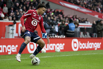 2024-01-14 - Tiago Santos of Lille during the French championship Ligue 1 football match between Losc Lille and FC Lorient on January 14, 2024 at Decathlon Arena Stade Pierre Mauroy in Villeneuve-d'Ascq, France - FOOTBALL - FRENCH CHAMP - LILLE V LORIENT - FRENCH LIGUE 1 - SOCCER