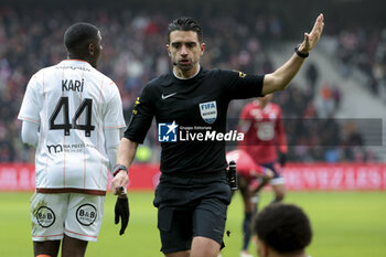 2024-01-14 - Referee Pierre Gaillouste during the French championship Ligue 1 football match between Losc Lille and FC Lorient on January 14, 2024 at Decathlon Arena Stade Pierre Mauroy in Villeneuve-d'Ascq, France - FOOTBALL - FRENCH CHAMP - LILLE V LORIENT - FRENCH LIGUE 1 - SOCCER