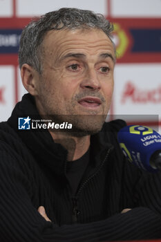 2024-01-15 - PSG coach Luis Enrique during the press conference following the French championship Ligue 1 football match between RC Lens and Paris Saint-Germain on January 14, 2024 at Stade Bollaert-Delelis in Lens, France - FOOTBALL - FRENCH CHAMP - LENS V PARIS SG - FRENCH LIGUE 1 - SOCCER