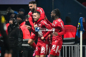 2024-01-28 - Mathias PEREIRA LAGE of Brest celebrate his goal with teammates during the French championship Ligue 1 football match between Paris Saint-Germain and Stade Brestois (Brest) on January 28, 2024 at Parc des Princes stadium in Paris, France - FOOTBALL - FRENCH CHAMP - PARIS SG V BREST - FRENCH LIGUE 1 - SOCCER