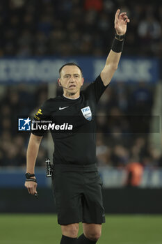 2024-02-02 - Referee Ruddy Buquet during the French championship Ligue 1 football match between RC Strasbourg and Paris Saint-Germain on February 2, 2024 at Stade de La Meinau in Strasbourg, France - FOOTBALL - FRENCH CHAMP - STRASBOURG V PARIS SG - FRENCH LIGUE 1 - SOCCER
