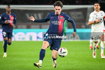 2024-02-10 - Vitor MACHADO FERREIRA (Vitinha) of PSG during the French championship Ligue 1 football match between Paris Saint-Germain and Losc Lille on February 10, 2024 at Parc des Princes stadium in Paris, France - FOOTBALL - FRENCH CHAMP - PARIS SG V LILLE - FRENCH LIGUE 1 - SOCCER