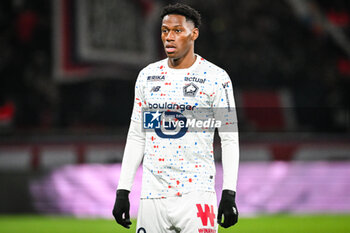 2024-02-10 - Jonathan DAVID of Lille during the French championship Ligue 1 football match between Paris Saint-Germain and Losc Lille on February 10, 2024 at Parc des Princes stadium in Paris, France - FOOTBALL - FRENCH CHAMP - PARIS SG V LILLE - FRENCH LIGUE 1 - SOCCER