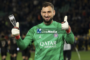 2024-02-17 - PSG goalkeeper Gianluigi Donnarumma salutes the supporters following the French championship Ligue 1 football match between FC Nantes and Paris Saint-Germain on February 17, 2024 at La Beaujoire - Louis Fonteneau stadium in Nantes, France - FOOTBALL - FRENCH CHAMP - NANTES V PARIS SG - FRENCH LIGUE 1 - SOCCER