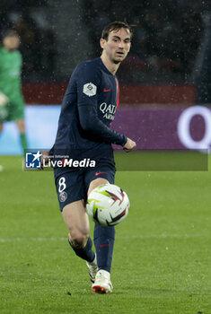 2024-02-25 - Fabian Ruiz Pena of PSG during the French championship Ligue 1 football match between Paris Saint-Germain and Stade Rennais (Rennes) on February 25, 2024 at Parc des Princes stadium in Paris, France - FOOTBALL - FRENCH CHAMP - PARIS SG V RENNES - FRENCH LIGUE 1 - SOCCER