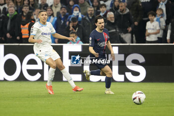2024-03-31 - Vitinha of PSG, left Amine Harit of Marseille during the French championship Ligue 1 football match between Olympique de Marseille (OM) and Paris Saint-Germain (PSG) on March 31, 2024 at Stade Velodrome in Marseille, France - FOOTBALL - FRENCH CHAMP - MARSEILLE V PARIS SG - FRENCH LIGUE 1 - SOCCER